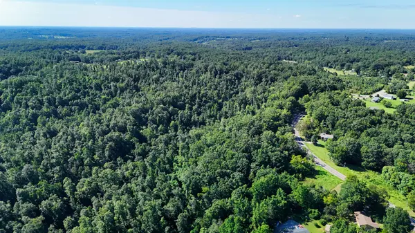 1 Lindsey Hollow Rd, Gallatin, TN 37066