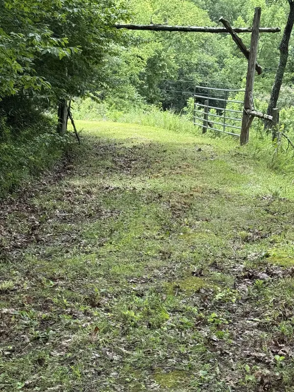 0 Honeysuckle Lane, Ashland City, TN 37015