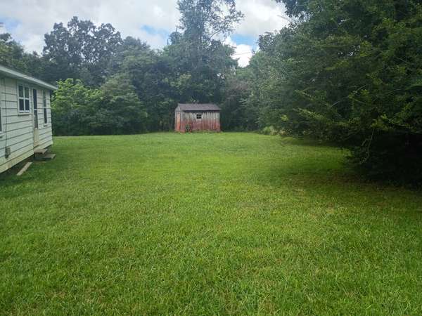 305 Marbury Rd, Tullahoma, TN 37388