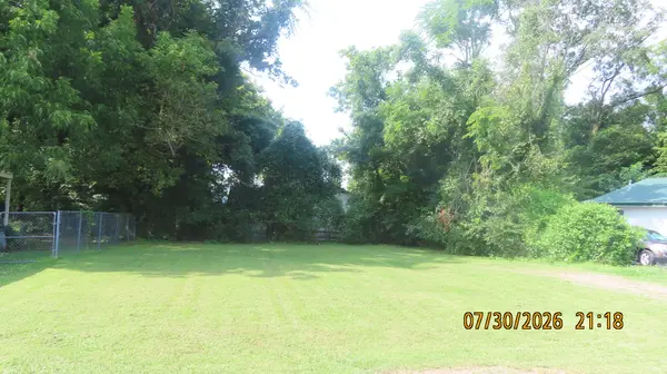 326 Allen Ave, Jackson, TN 38301