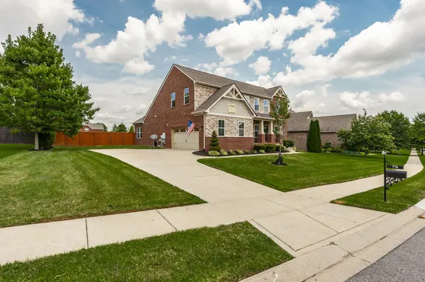 770 Nelms Dr, Gallatin, TN 37066