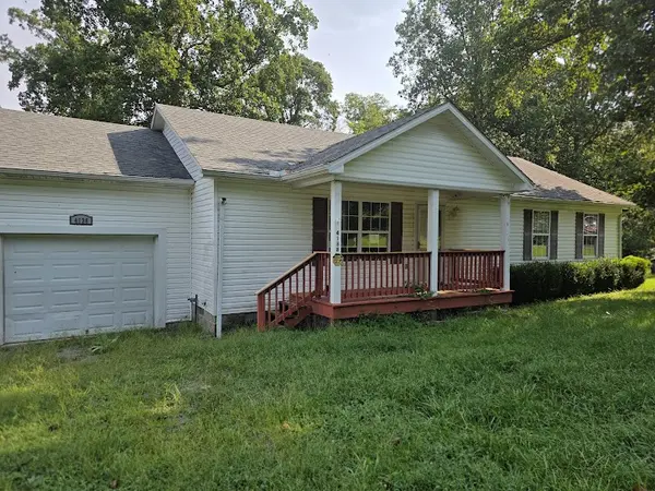 4138 Mitchell Weaver Rd, Scottsville, KY 42164