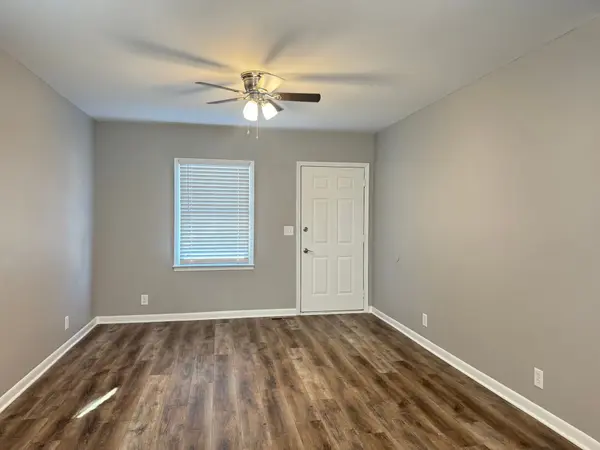2251 Seven Mile Ferry Rd #11, Clarksville, TN 37040