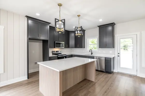 1495 Angus Way, Greenbrier, TN 37073