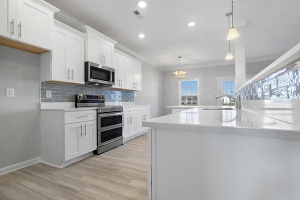 480 Kildeer Dr, Clarksville, TN 37040
