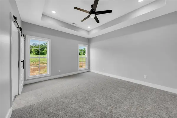 1821 Francis Ferry Rd, Mcminnville, TN 37110