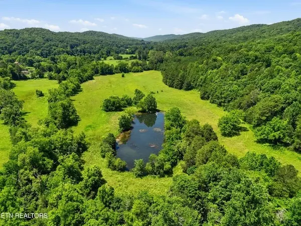 813 Ward Rd, Decatur, TN 37322