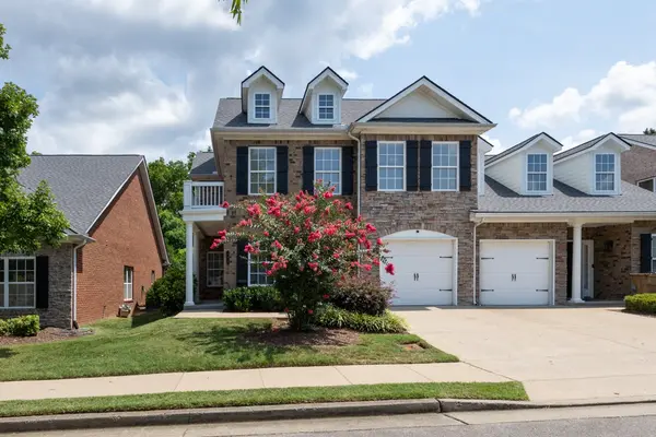 809 Barrington Place Dr, Brentwood, TN 37027