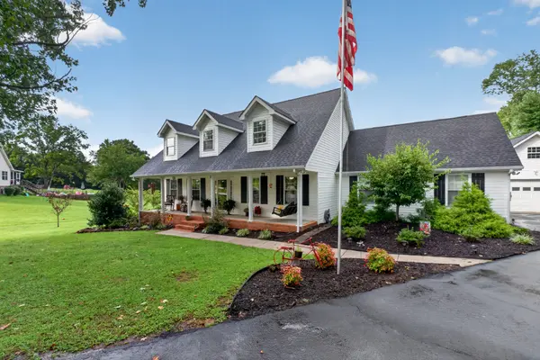 214 Lake Villa Cir, Morrison, TN 37357