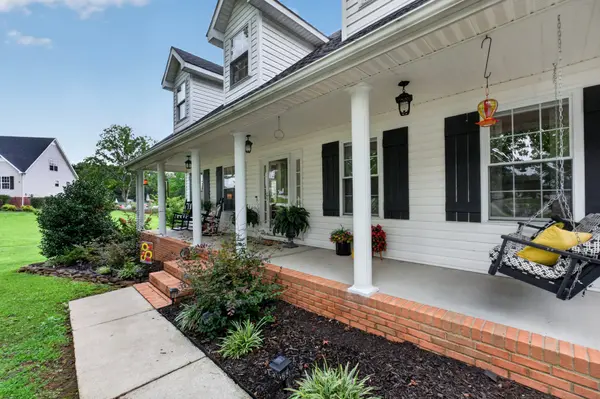 214 Lake Villa Cir, Morrison, TN 37357