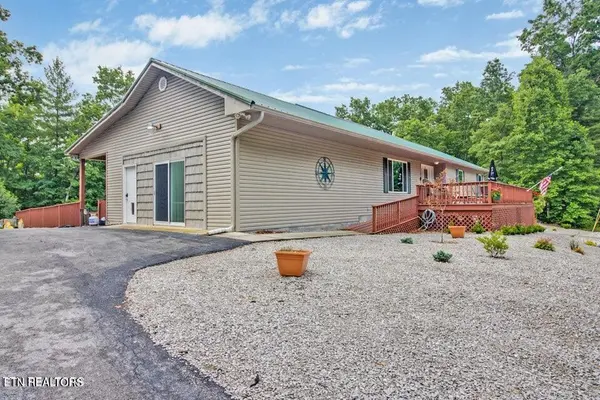 400 Georgee Rd, Jamestown, TN 38556