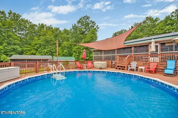 400 Georgee Rd, Jamestown, TN 38556
