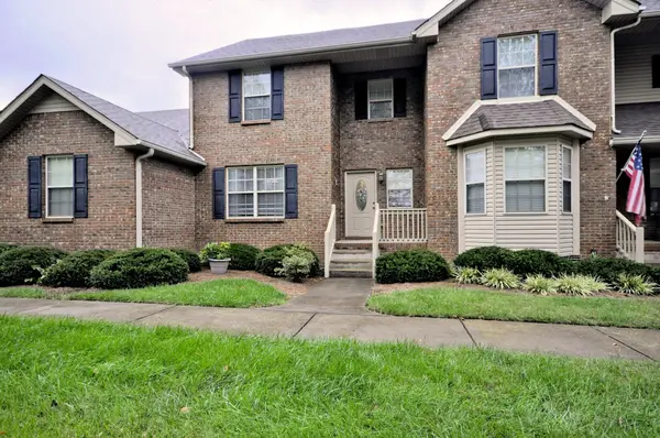 135 EXCELL RD #402, Clarksville, TN 37043