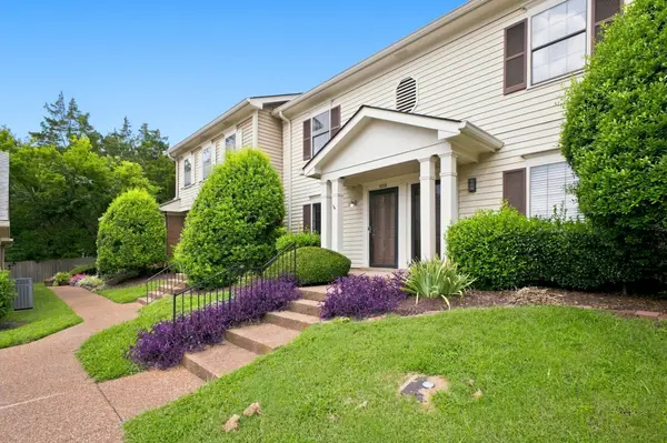 1035 Brentwood Pt, Brentwood, TN 37027