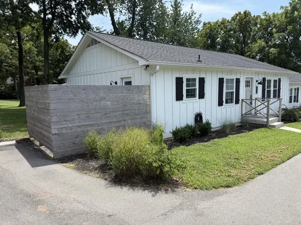 2128 Sharondale Dr #F, Nashville, TN 37215