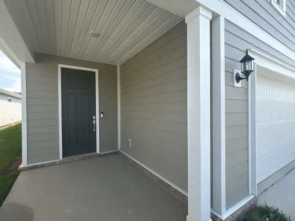 507 Scarlet Oak Rd, Lebanon, TN 37090