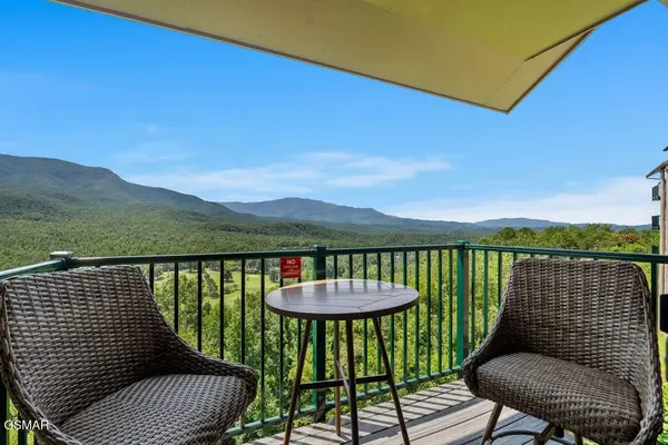 3710 Weber Road #UNIT 304-B, Gatlinburg, TN 37738