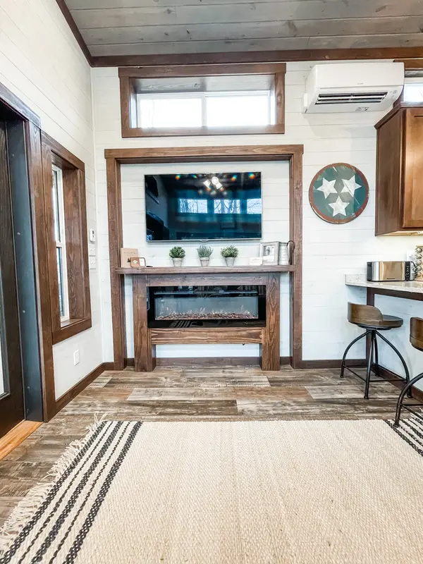 515 Waters Edge Way, Tracy City, TN 37387