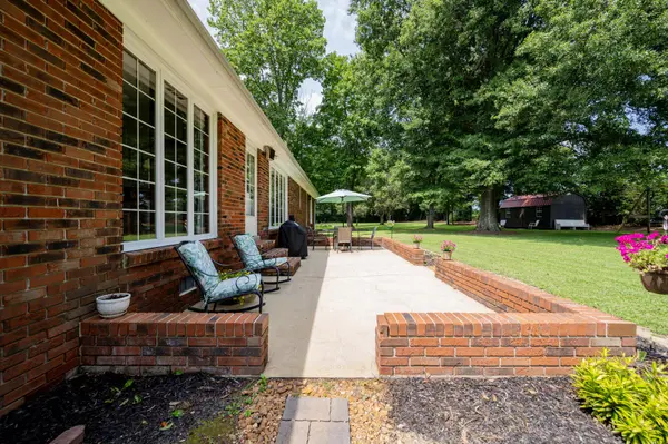 616 Maple Ln, Smithville, TN 37166