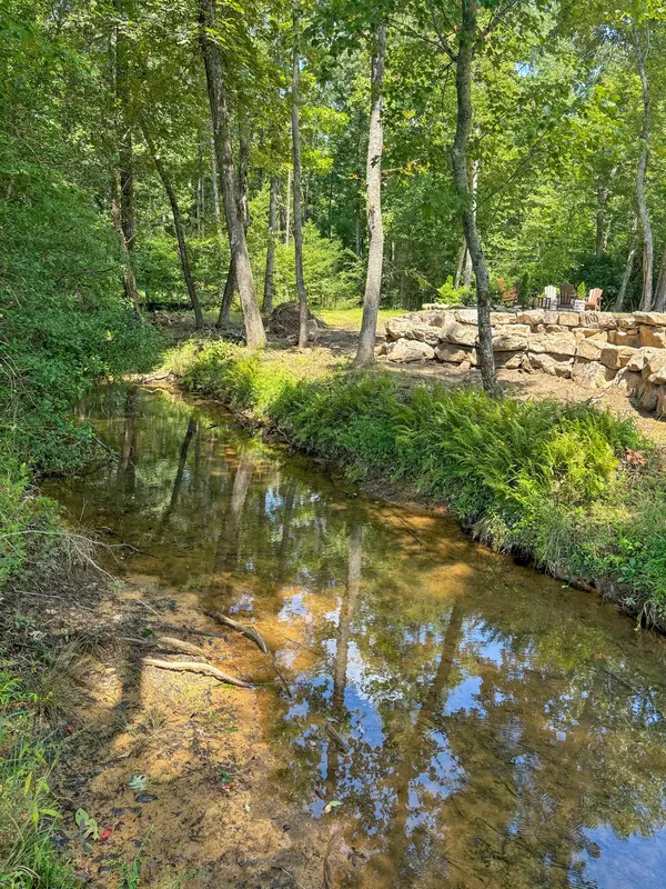 815 River Bluffs Drive, Jasper, TN 37347
