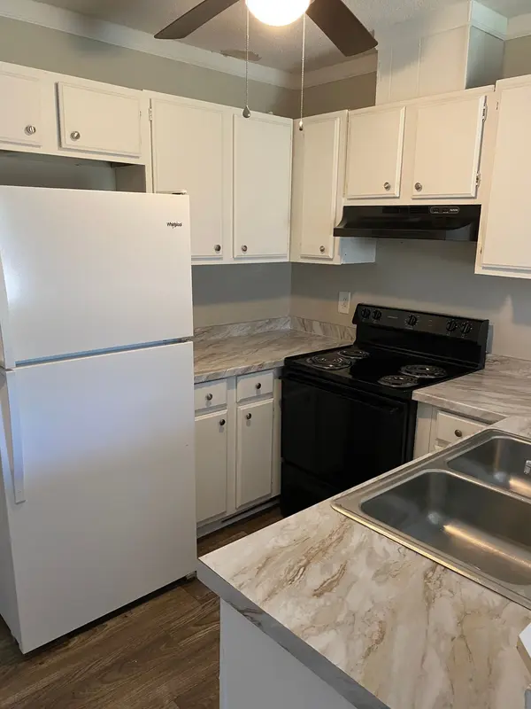 94 Cedarcrest Dr #5, Clarksville, TN 37042