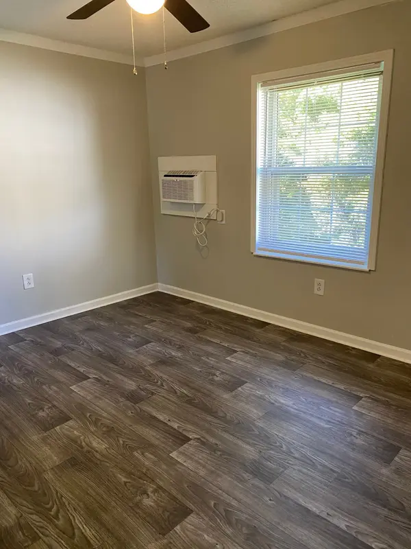94 Cedarcrest Dr #5, Clarksville, TN 37042