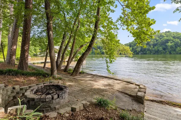 581 Pine Hollow Road, Dayton, TN 37321