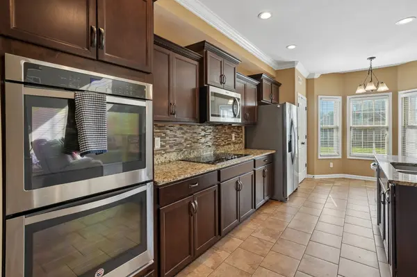 1249 Winterset Dr, Clarksville, TN 37040
