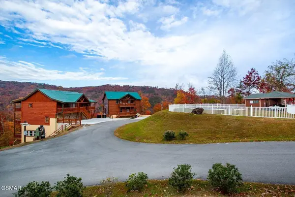 923 Street Of Dreams Drive, Gatlinburg, TN 37738