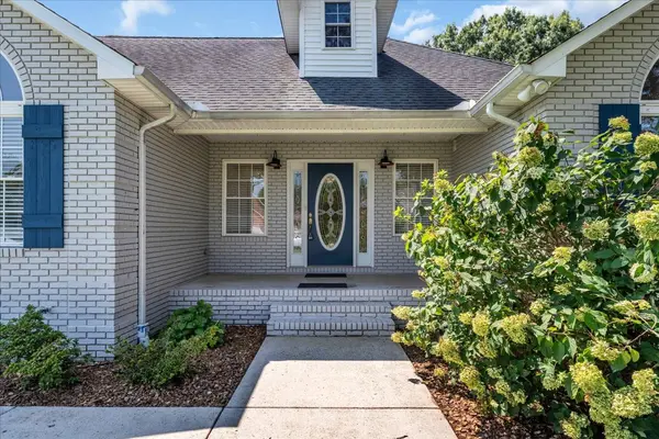378 Crimson Dr, Winchester, TN 37398