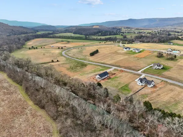 61 River Ridge Drive, Dunlap, TN 37327