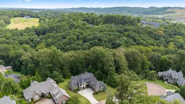 2124 Viewcrest Lane, Knoxville, TN 37932
