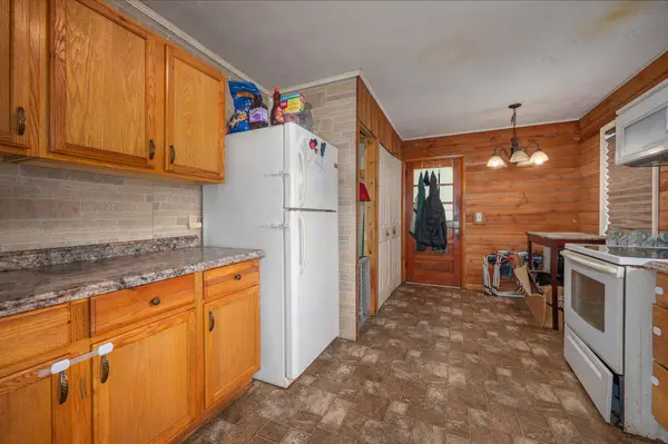 150 Christie Cir, Red Boiling Springs, TN 37150
