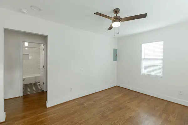 326 E Highland Dr, Columbia, TN 38401