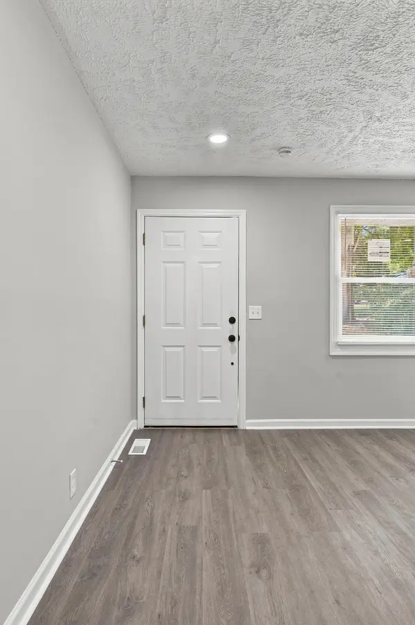 613 Maclaurin Ct, Nashville, TN 37207