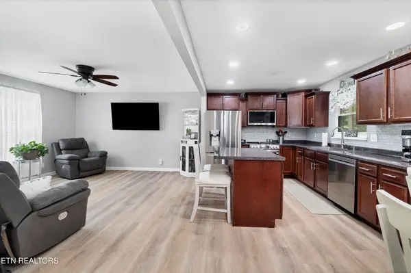 315 Arbor Drive, Maryville, TN 37804