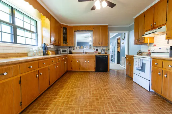 4860 Highway 149, Cumberland City, TN 37050
