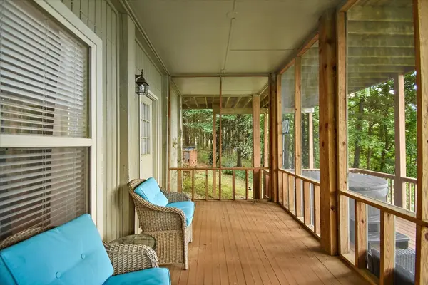 4250 Four Seasons Rd, Smithville, TN 37166