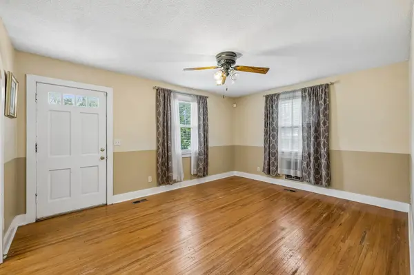 1019 Rose Ave, Murfreesboro, TN 37130