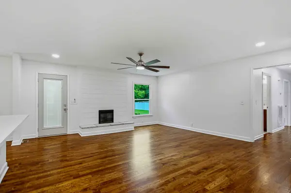 2316 Braxton Bragg Dr, Murfreesboro, TN 37129