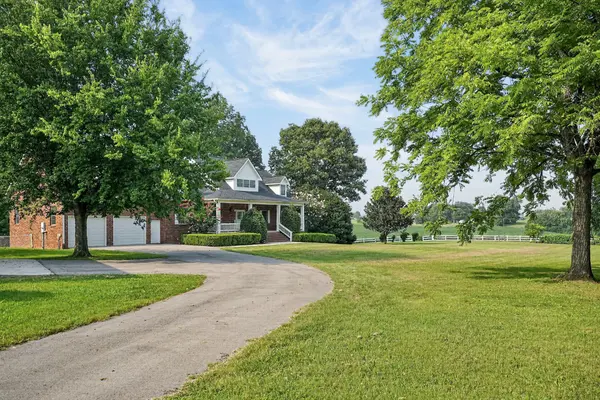 3667 Locke Bend Rd, Rock Island, TN 38581