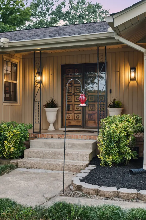4783 Trenton Dr, Hermitage, TN 37076