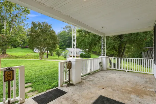 4317 Fulton Rd, Corryton, TN 37721