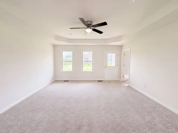 326 Gallop Ln, Springfield, TN 37172