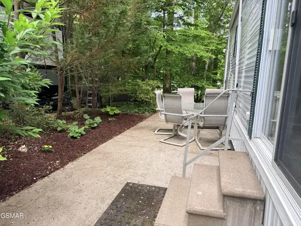 4229 E Parkway, Gatlinburg, TN 37738