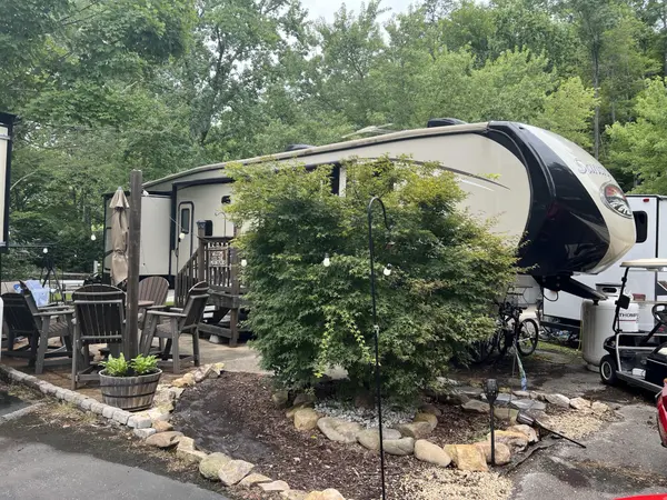 4229 E Parkway, Gatlinburg, TN 37738
