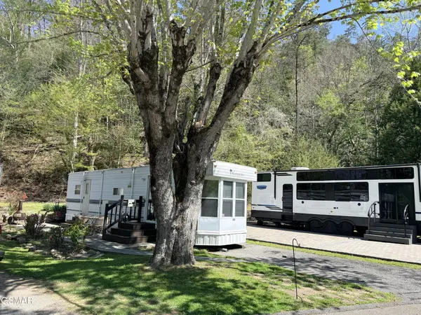 4229 E Parkway, Gatlinburg, TN 37738