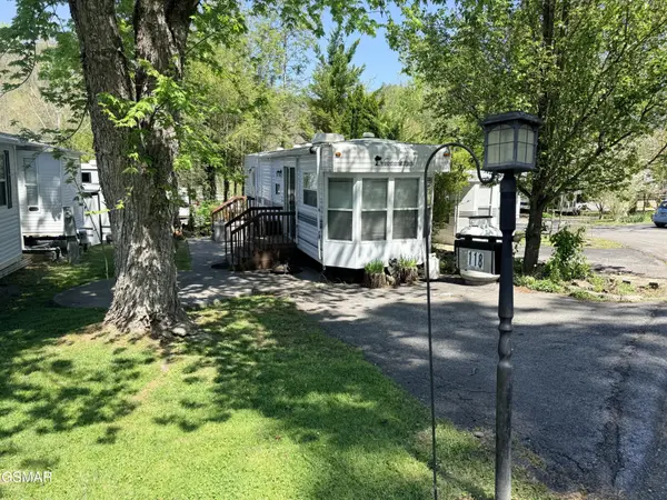 4229 E Parkway, Gatlinburg, TN 37738