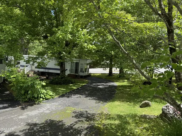 4229 E Parkway, Gatlinburg, TN 37738