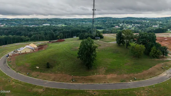 46 Graystone Shoals, Morristown, TN 37814